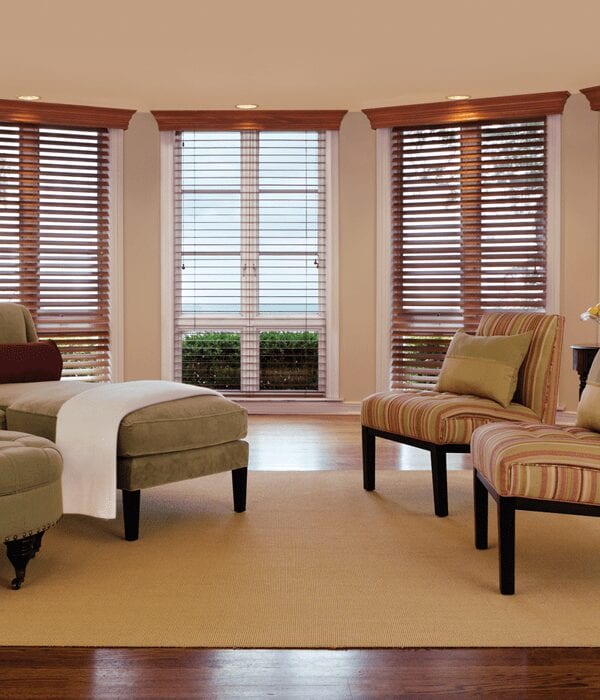 Wood_Blinds_With_4eb976f516277